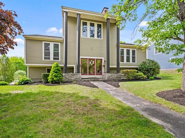 19 Alberta Drive, Westbrook, ME 04092