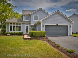 406 Callery Dr, Bolingbrook, IL 60490