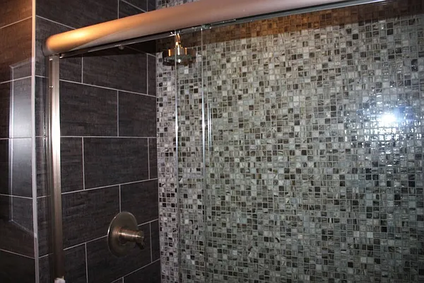 Rented by 5 Boro Realty Corp | media 6