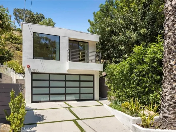 17043 Cotter Pl, Encino, CA 91436