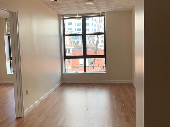 5th image of 80 Essex St #77