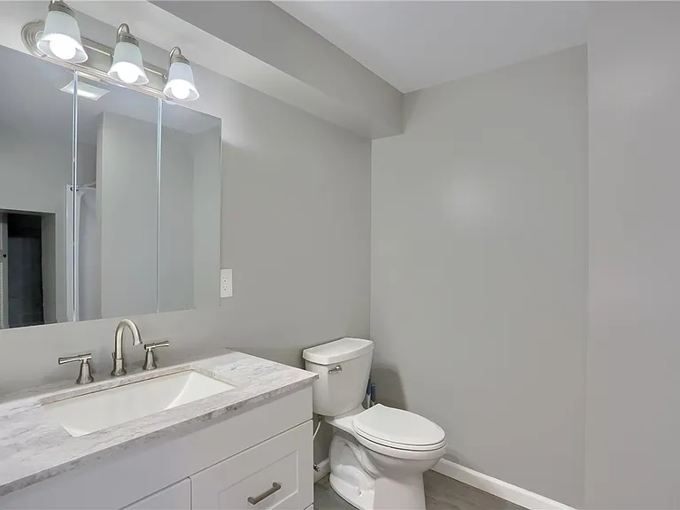 2501 Wildwood Rd — Photo 14