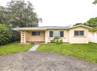 412 SW 4th Ter, Hallandale, FL 33009