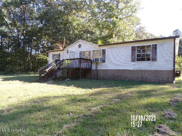 30 Shady Ln, Potts Camp, MS 38659