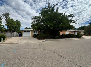 6021 Lejano Ave NE, Albuquerque, NM 87109