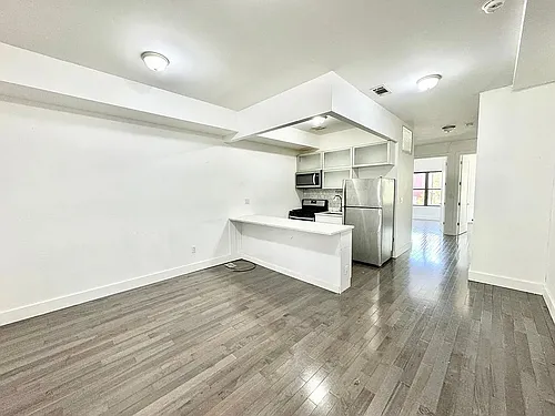 264 Saratoga Ave #2 Photo 1