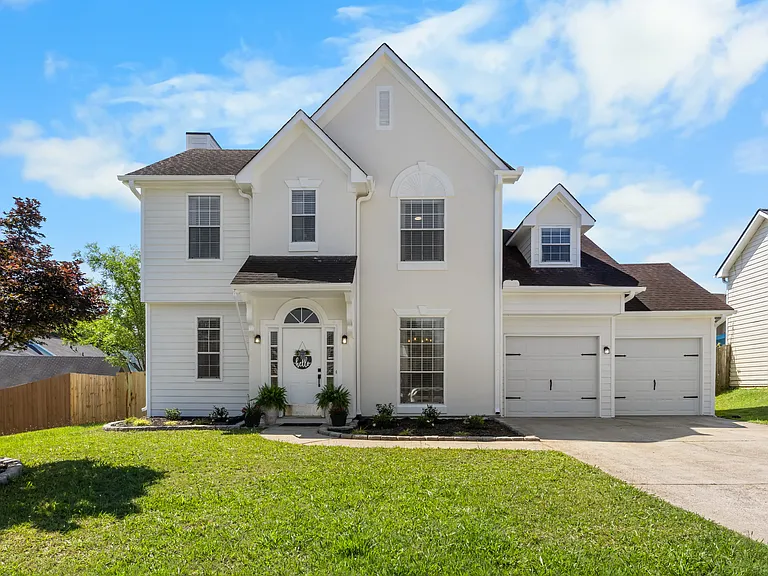 4140 Wildridge Dr — Photo 1