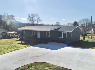 18296 Macedonia Rd, Abingdon, VA 24211