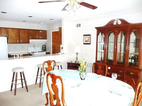 5th image of 5473 Starcrest Dr