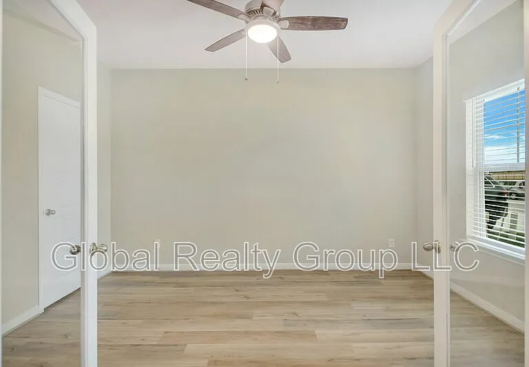 1247 Meyers Mdw — Photo 7