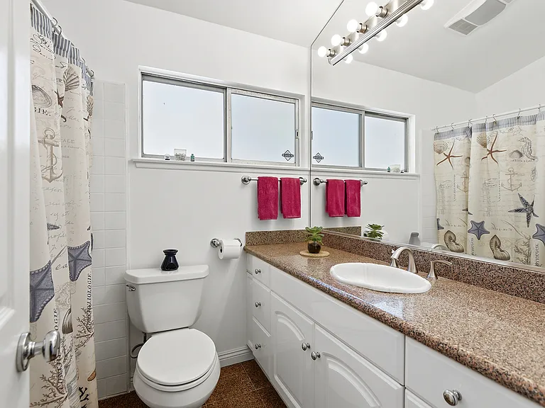 17092 Escalon Dr — Photo 21