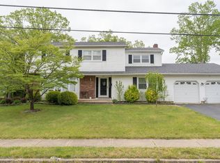 21 N Westfield Rd, Howell, NJ 07731