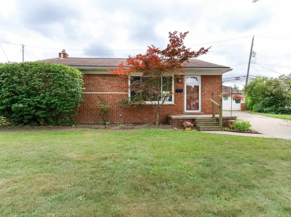 29100 Fourner Ave, Madison Heights, MI 48071