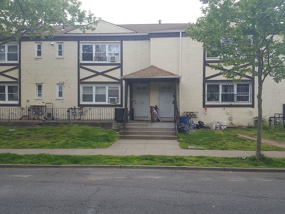 1st image of 110-38 63rd Ave #2