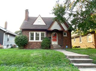 3018 Davenport Ave, Davenport, IA 52803