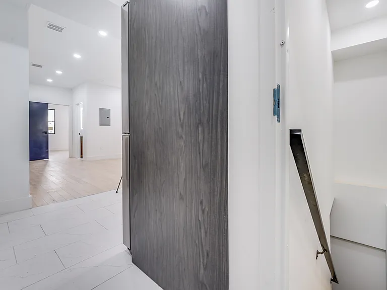 41 Dey St #1 — Photo 17