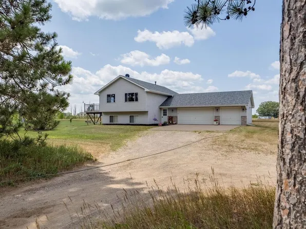 30457 146th St NW, Princeton, MN 55371