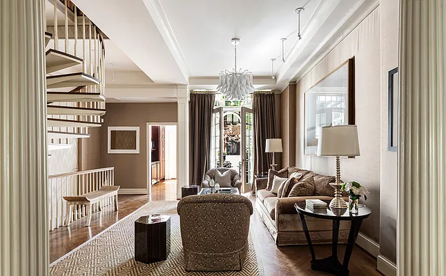 Sold by Compass | media 3