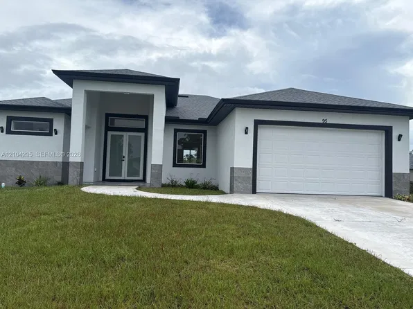 95 Brig Cir E, Placida, FL 33946