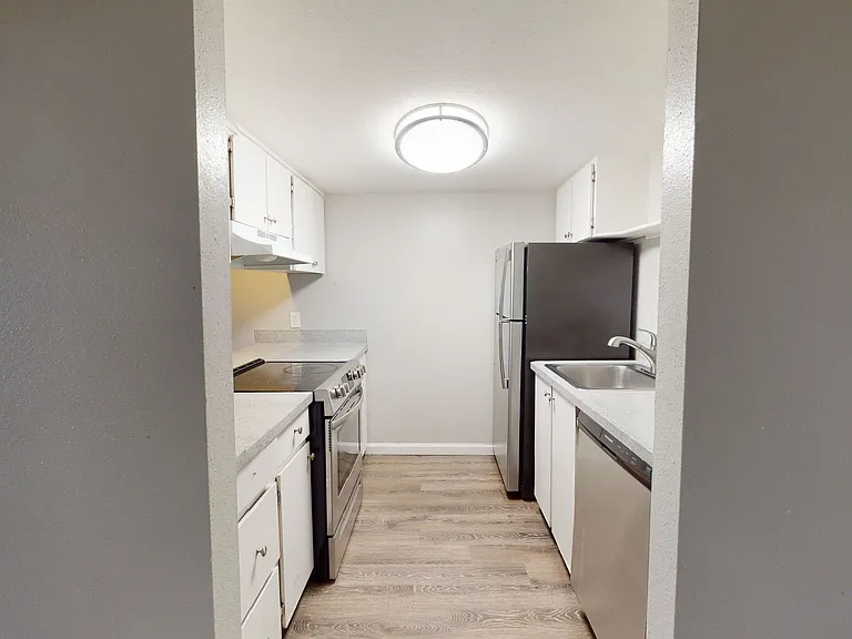 51 Hayes Pl SW — Photo 29