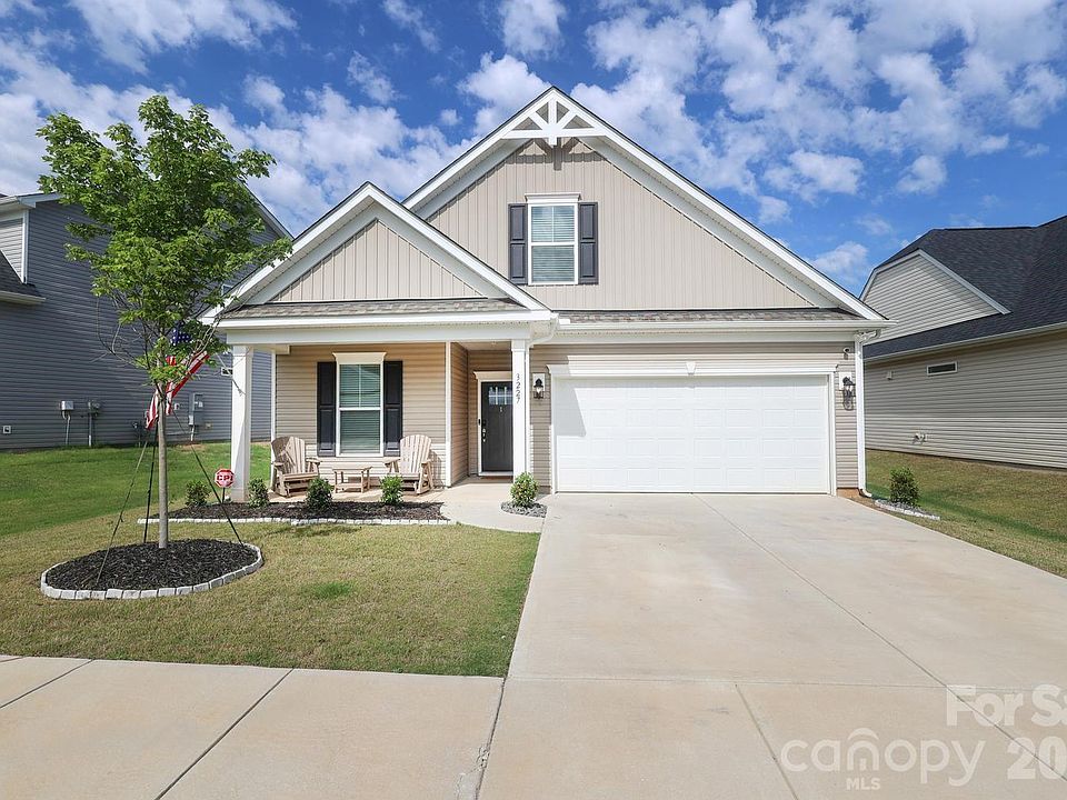 1st image of 3227 Laurel Brook Dr