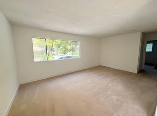 6126 Lakeshore Ave #1, Los Angeles, CA 90026