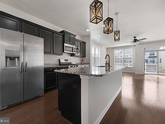 4th image of 15211 Lady Lauren Ln