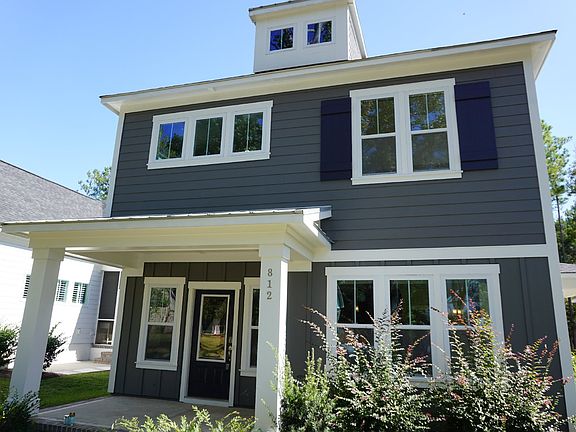 2nd image of 812 Chair Rd