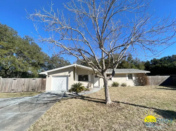 129 Boyce Dr, Shalimar, FL 32579