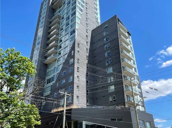 158 King St N, Waterloo, ON
