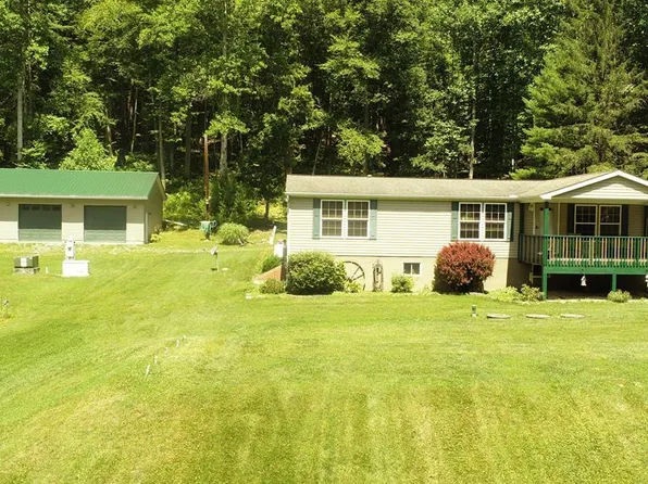 2976 Charter Oak Rd, Petersburg, PA 16669