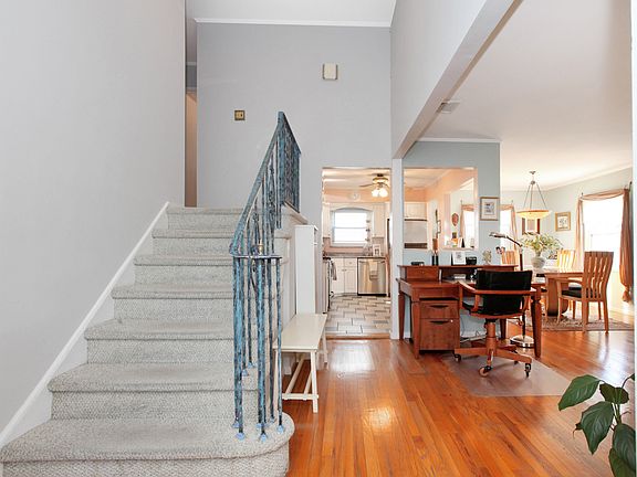 4th image of 2829 Whaleneck Dr