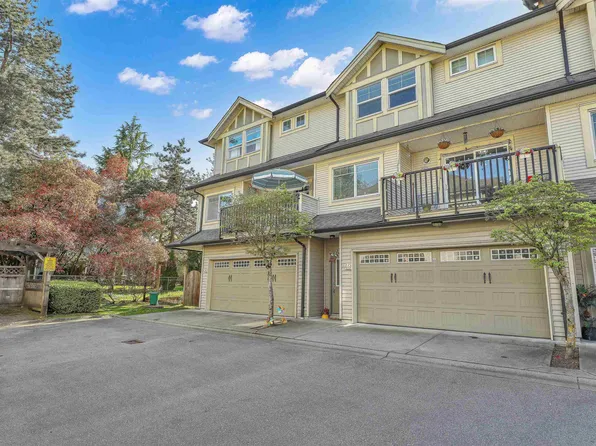 8358 121a St #49, Surrey, BC V3W 1T6