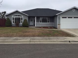 2207 Rabun Way, Central Pt, OR 97502