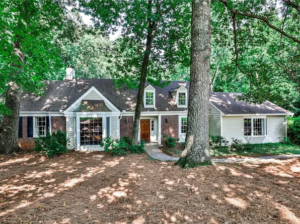 3525 Nancy Creek Rd NW, Atlanta, GA 30327