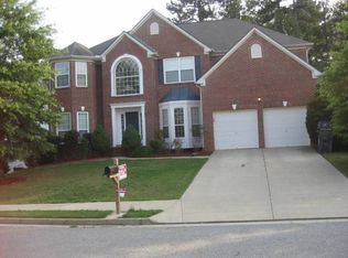 592 Autumn Shore Dr, Lawrenceville, GA 30044
