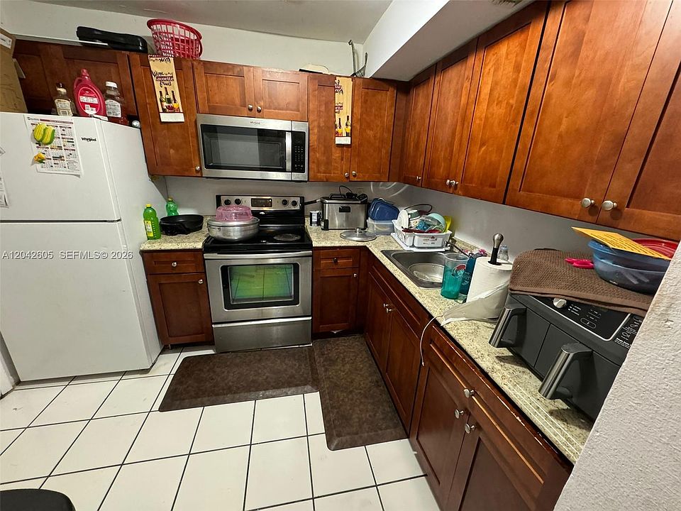 1st image of 3600 NW 21st St APT 301