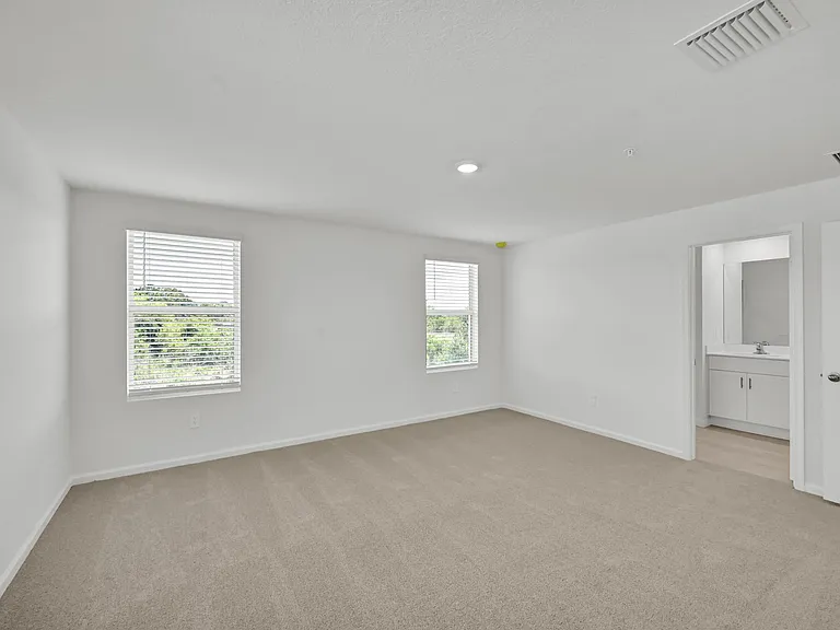 575 Salisbury Cir — Photo 22