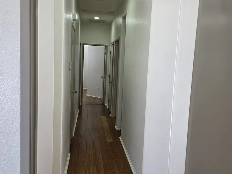 8275 Gold Coast Dr #6 — Photo 16
