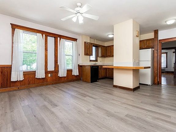 5th image of 539-541 S Broadway #2