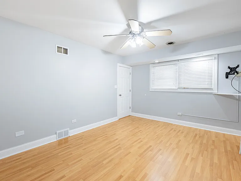 8912 S Ryan Rd #HOUSE — Photo 23