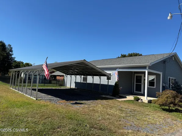 825 N Mercer St, Berwick, PA 18603