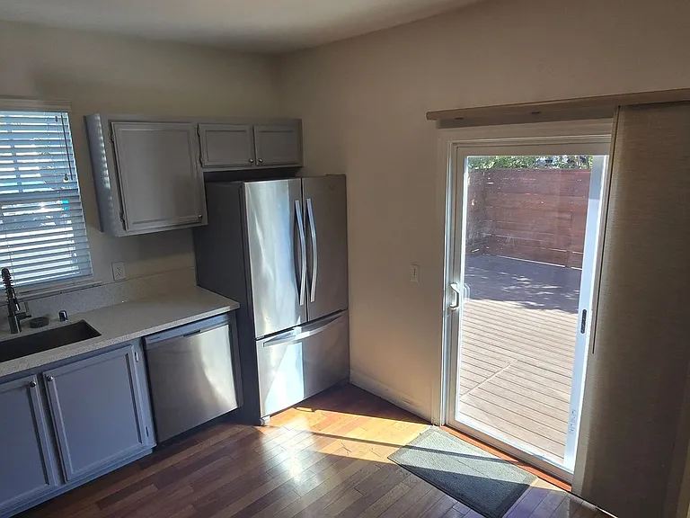 1506 Tammy Way — Photo 7