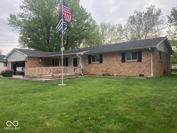 365 Meadow Dr, Danville, IN 46122