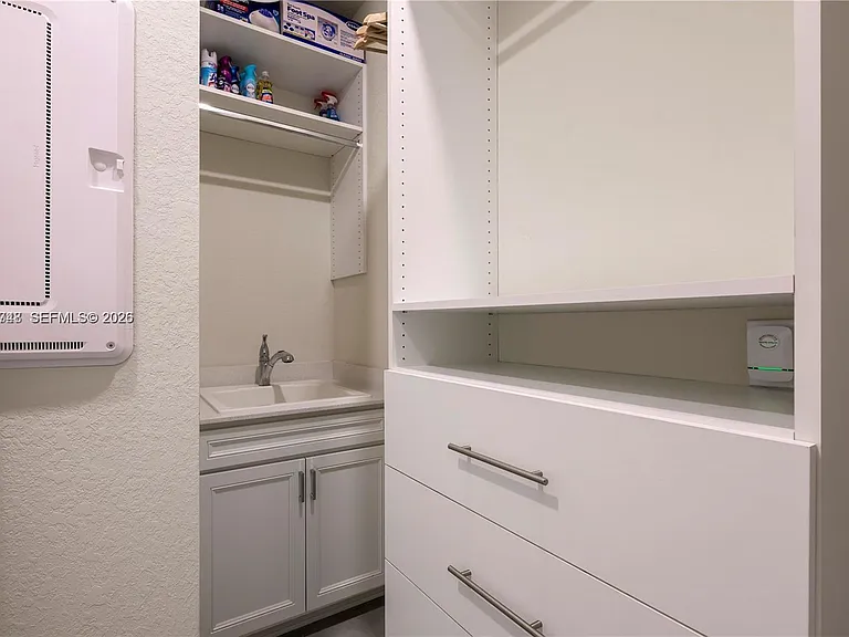 12300 SW Myrtle Oak Dr — Photo 26