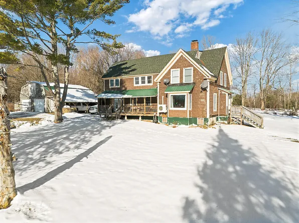 137 Middle Road, Fairfield, ME 04937