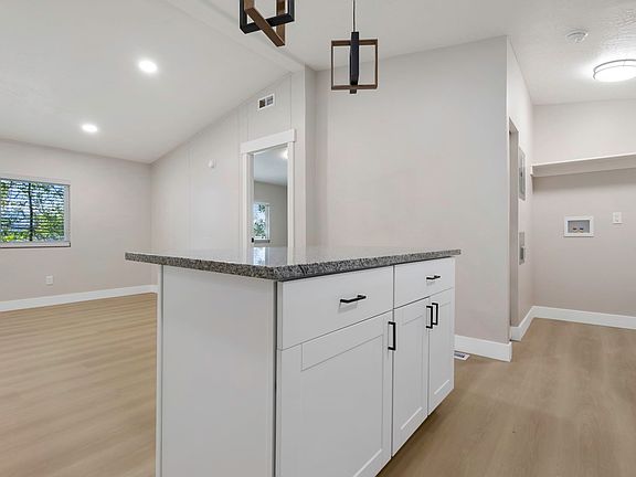 3rd image of 96 Barrington Way