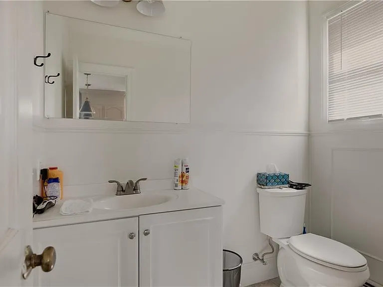 224 Oliphant Ln #B — Photo 15