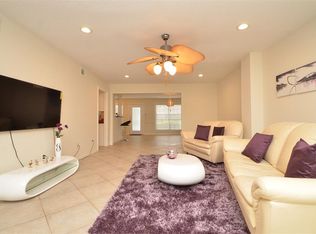1605 W Sam Houston Pkwy S, Houston, TX 77042