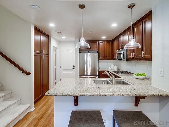 5th image of 17010 Calle Trevino Unit 11